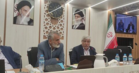 نشست هم اندیشی رؤسای ستاد‌های توسعه و بازسازی عتبات عالیات در مشهد