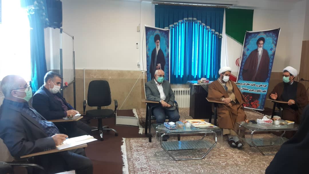 دیدار رئیس ستاد باز سازی عتبات عالیات استان قزوین با رئیس حوزه های علمیه خواهران استان