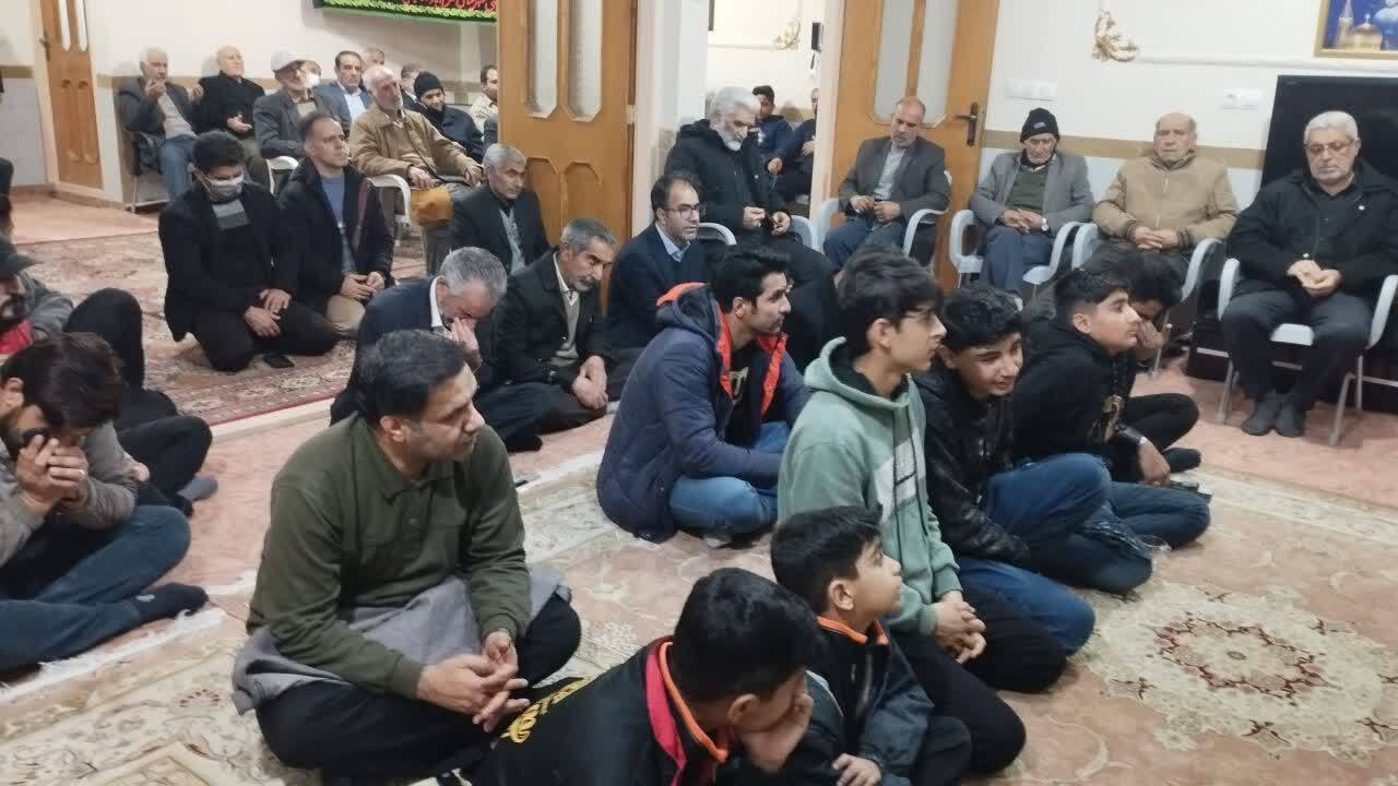 حضور رئیس ستاد توسعه و بازسازی عتبات عالیات استان لرستان در مراسم شب شهادت امام موسی کاظم (ع)