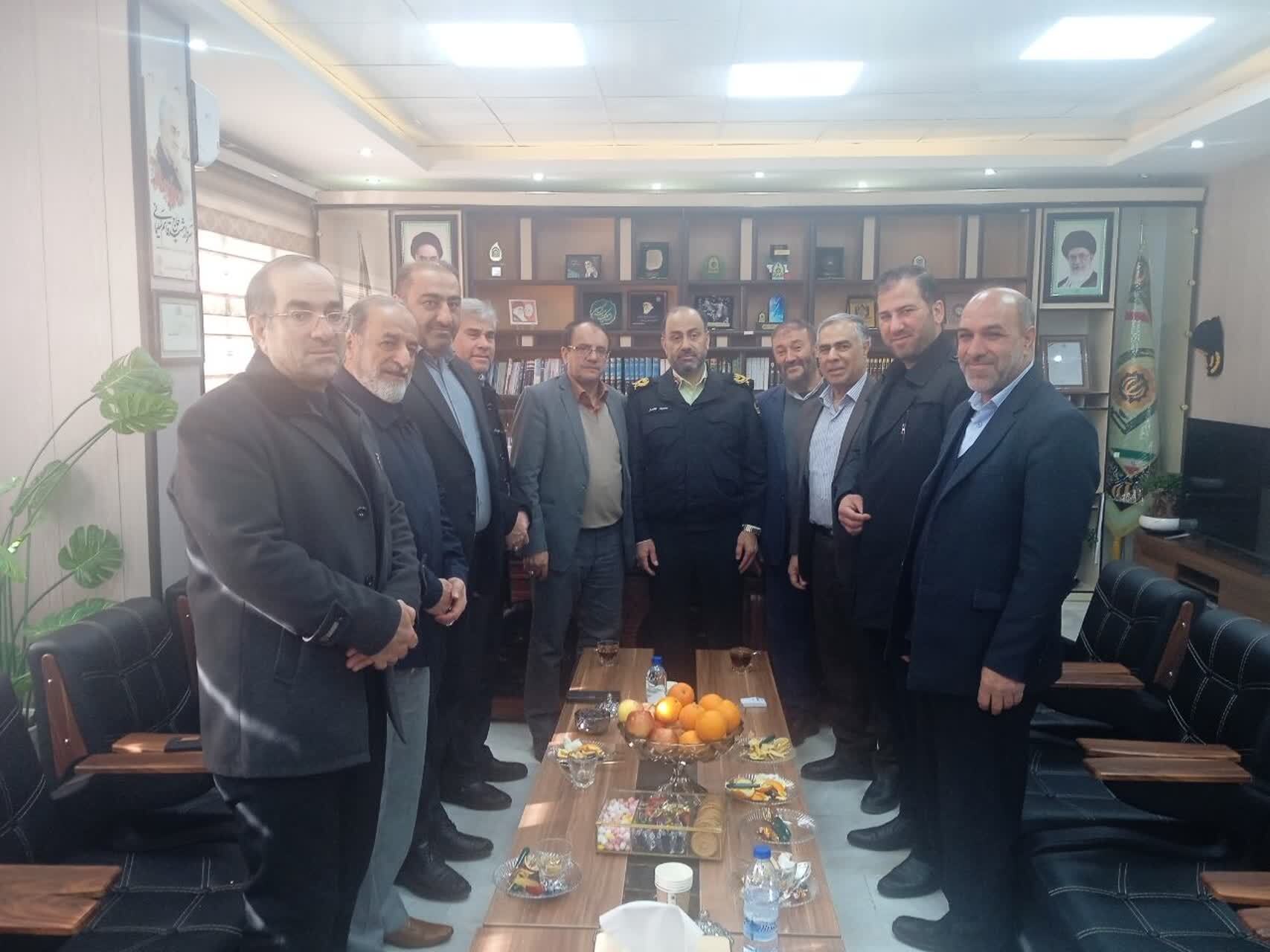 دیدار رئیس ستاد توسعه و بازسازی عتبات عالیات با فرمانده فراجا استان لرستان دیدار رئیس ستاد توسعه و بازسازی عتبات عالیات با فرمانده فراجا استان لرستان