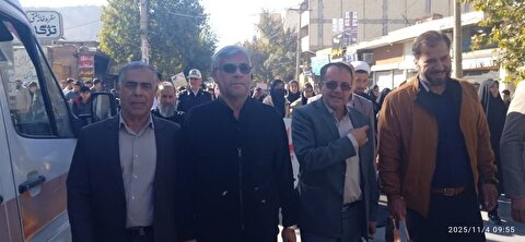 شرکت در راهپیمائی 13 آبان