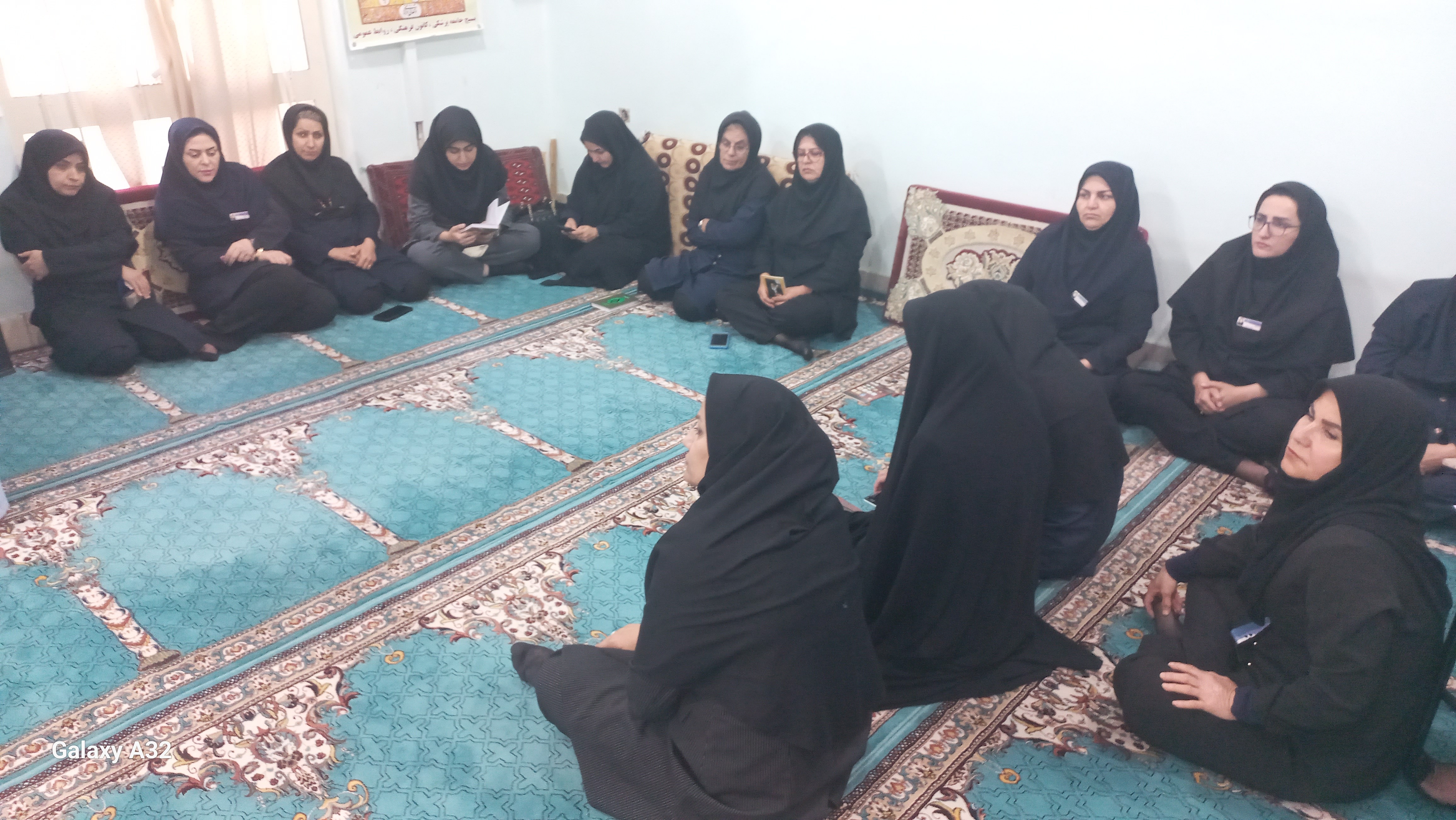 جلسه با کادر درمان بیمارستان شهدای عشایر جلسه با کادر درمان بیمارستان شهدای عشایر