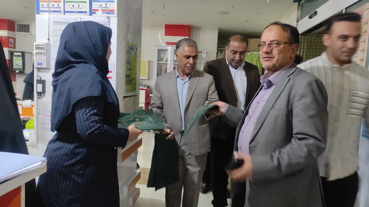 دیدار با کادر درمان بیمارستان شهید رحیمی دیدار با کادر درمان بیمارستان شهید رحیمی