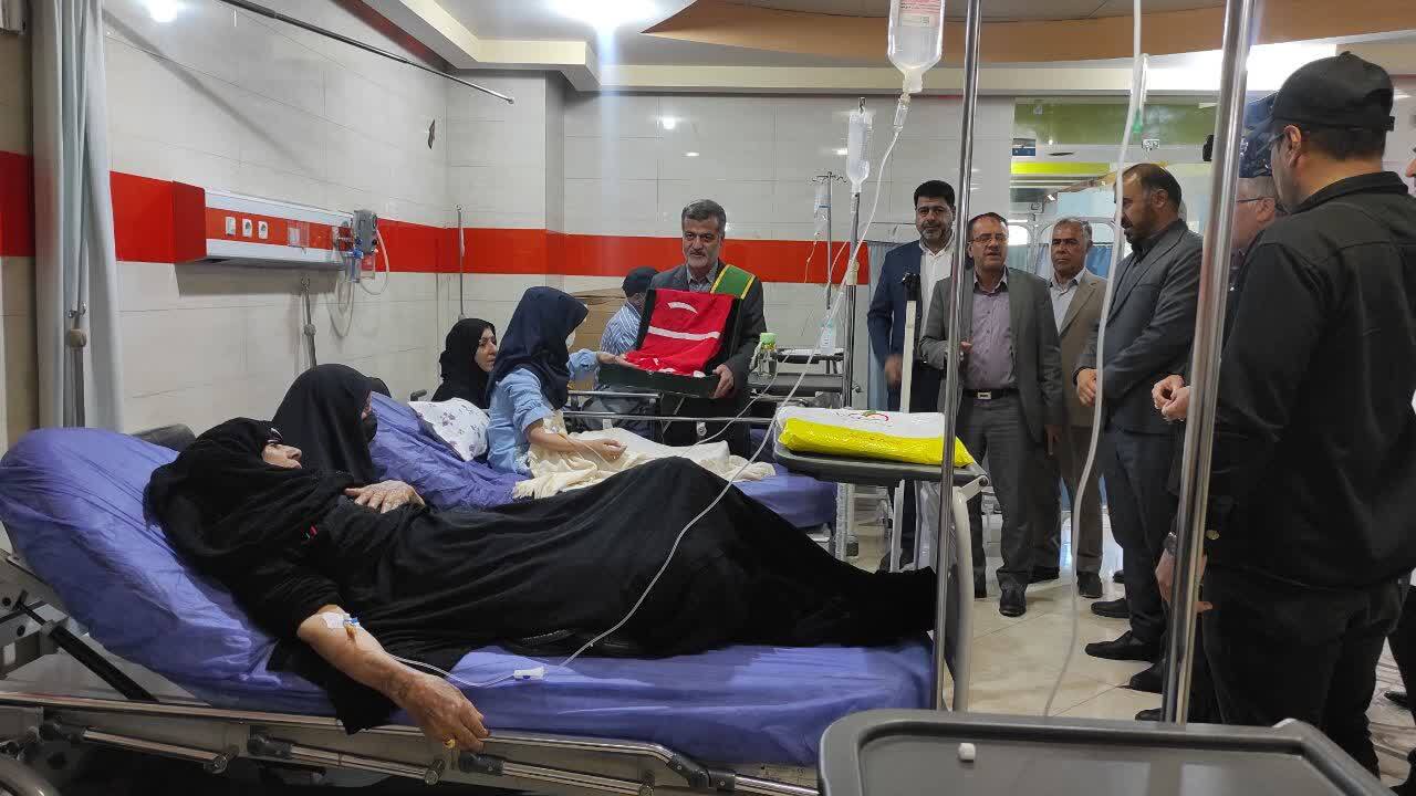 دیدار با کادر درمان بیمارستان شهید رحیمی دیدار با کادر درمان بیمارستان شهید رحیمی