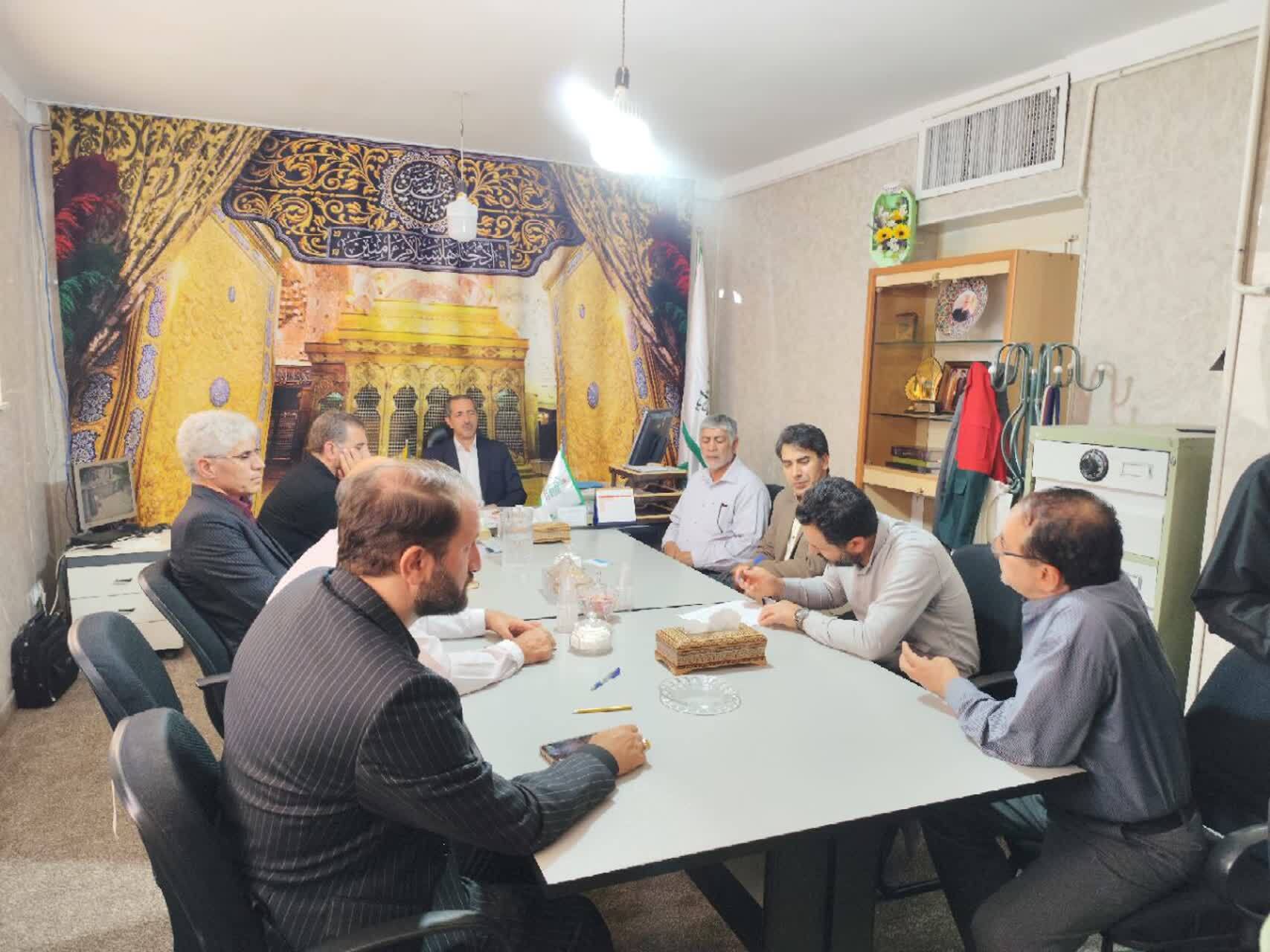 حضور نماینده مجلس شورای اسلامی در ستاد توسعه و بازسازی عتبات عالیات استان لرستان حضور نماینده مجلس شورای اسلامی در ستاد توسعه و بازسازی عتبات عالیات استان لرستان